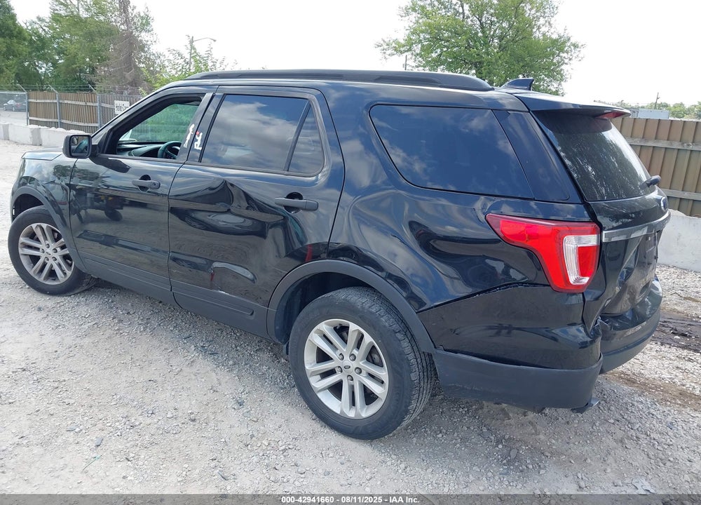 2017 FORD EXPLORER VIN: 1FM5K8B82HGA60135