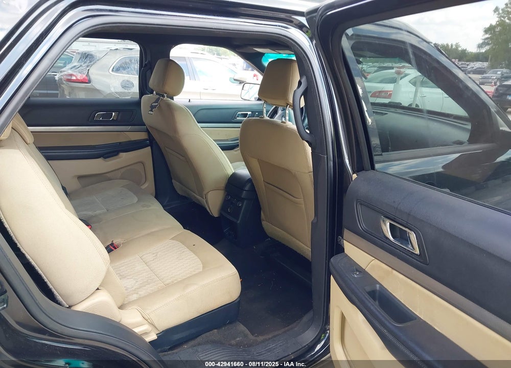 2017 FORD EXPLORER VIN: 1FM5K8B82HGA60135