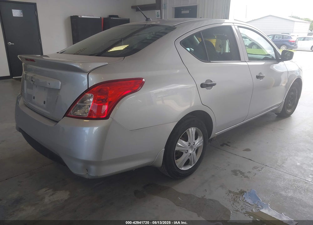 2018 NISSAN VERSA 1.6 S+ VIN: 3N1CN7AP5JL801694
