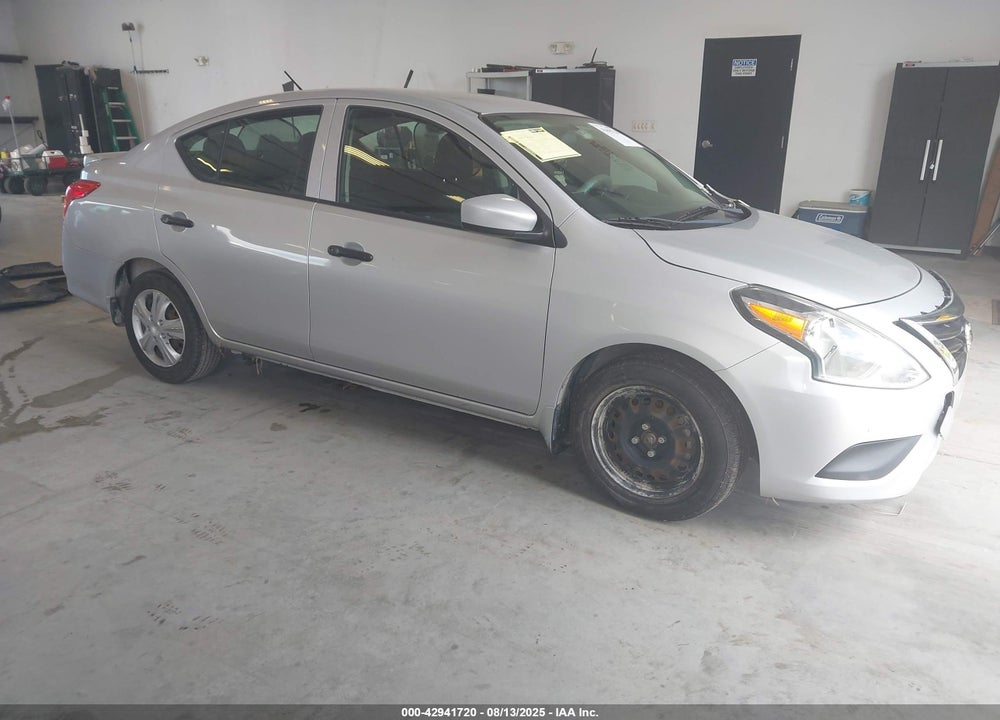 2018 NISSAN VERSA 1.6 S+ VIN: 3N1CN7AP5JL801694