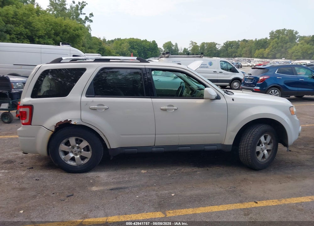 2011 FORD ESCAPE VIN: 1FMCU0E76BKC28627