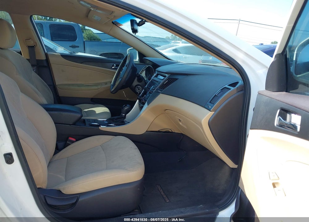 2013 HYUNDAI SONATA GLS VIN: 5NPEB4AC6DH770731