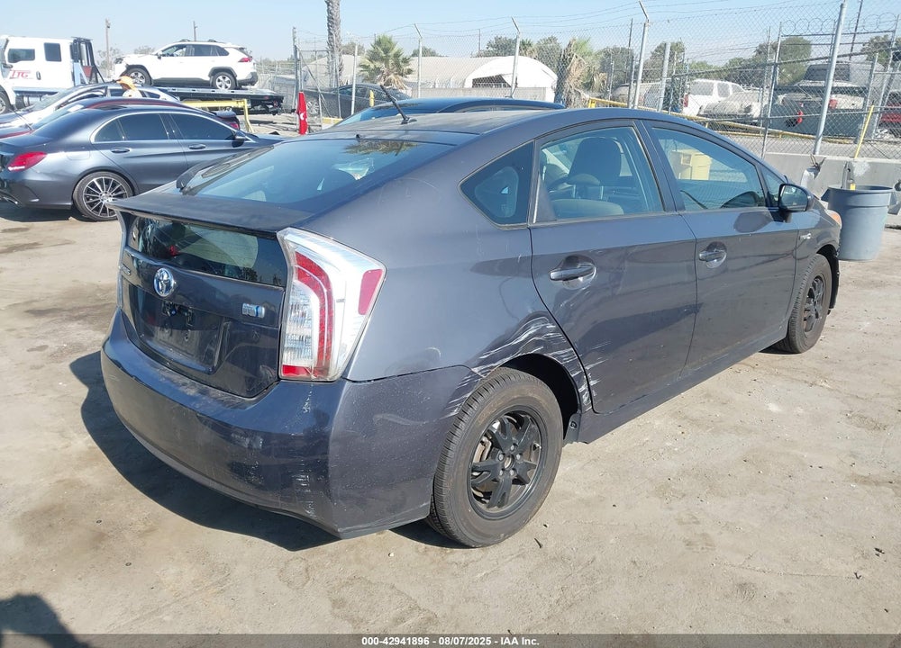 2013 TOYOTA PRIUS VIN: JTDKN3DU5D1706258