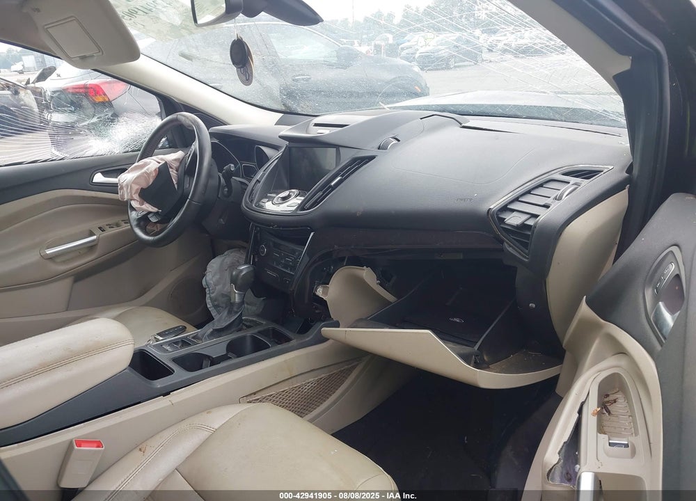 2017 FORD ESCAPE VIN: 1FMCU0JD5HUC72224