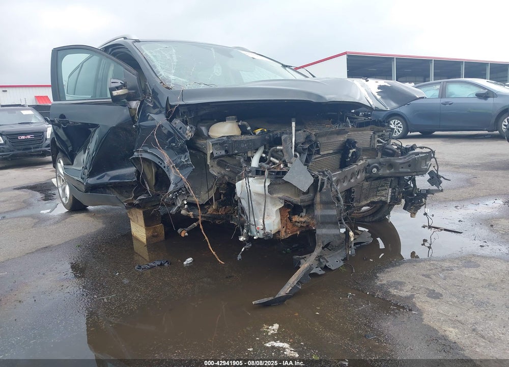 2017 FORD ESCAPE VIN: 1FMCU0JD5HUC72224