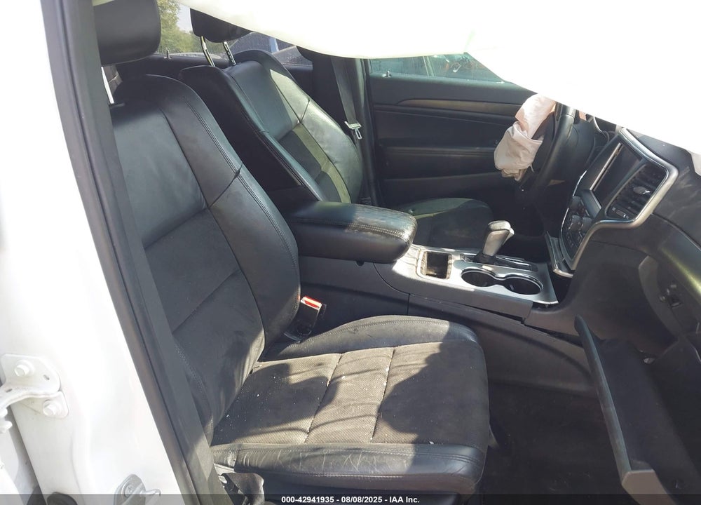 2018 JEEP GRAND CHEROKEE VIN: 1C4RJFAGXJC468322
