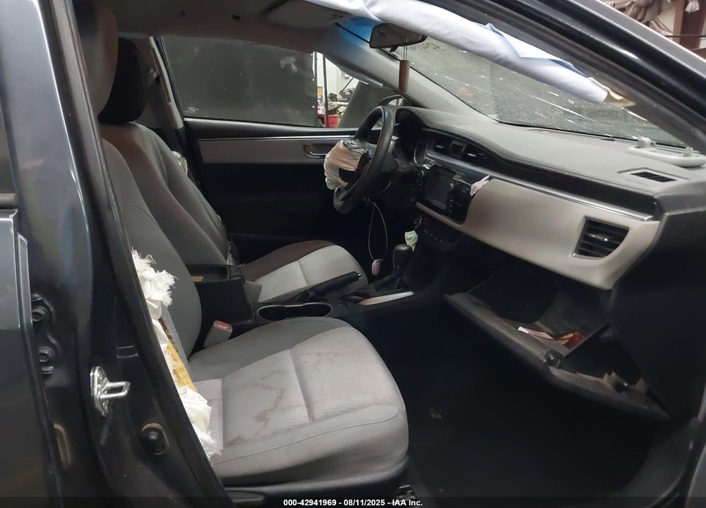 2015 TOYOTA COROLLA VIN: 5YFBURHE9FP328985