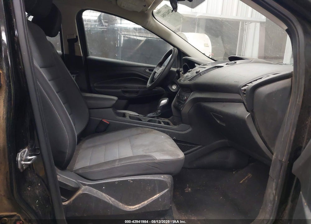 2017 FORD ESCAPE S VIN: 1FMCU0F70HUB29149