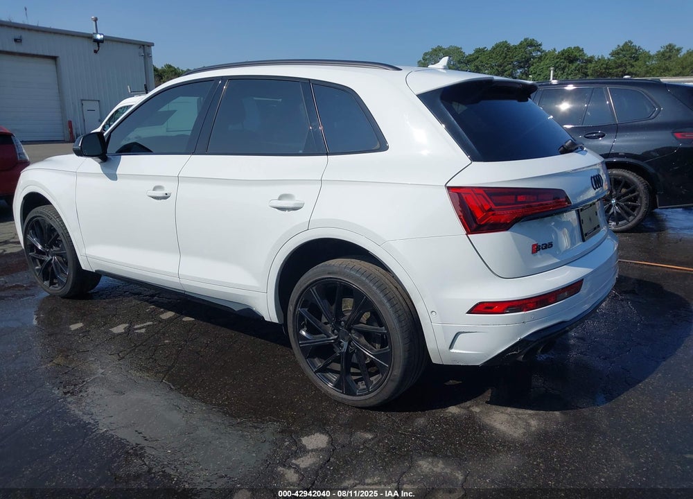 2024 AUDI SQ5 VIN: WA1C4AFY1R2043875