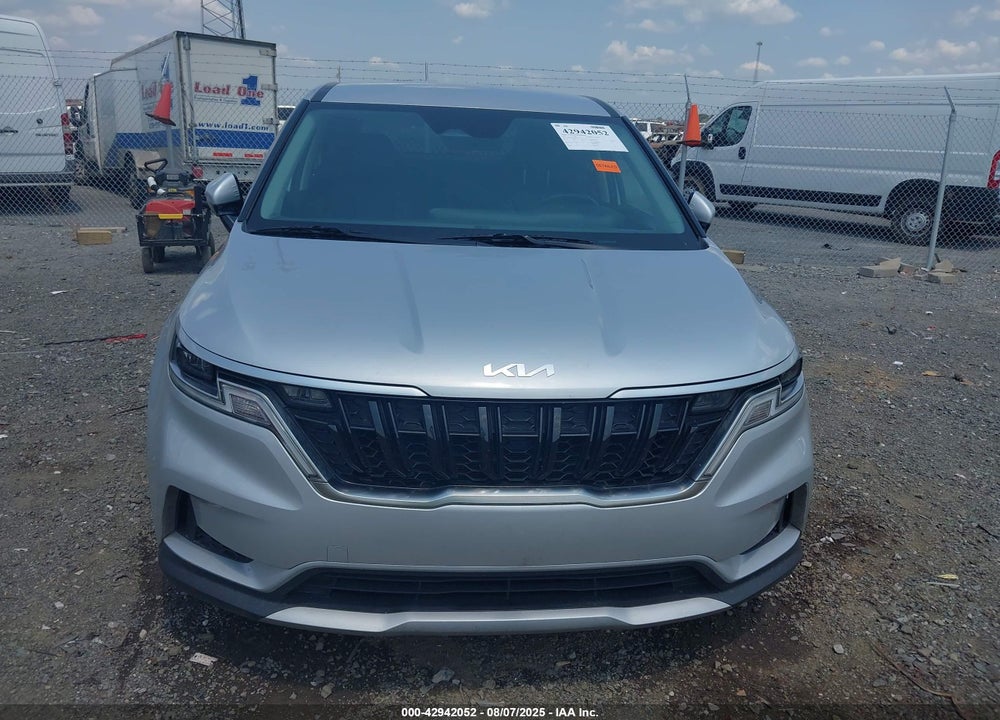 2023 KIA CARNIVAL MPV LX SEAT PACKAGE VIN: KNDNB4H33P6255397