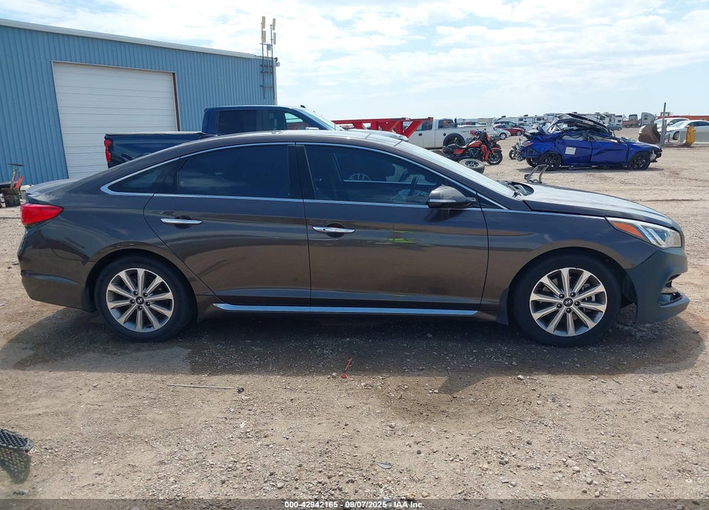 2016 HYUNDAI SONATA VIN: 5NPE34AF4GH348663