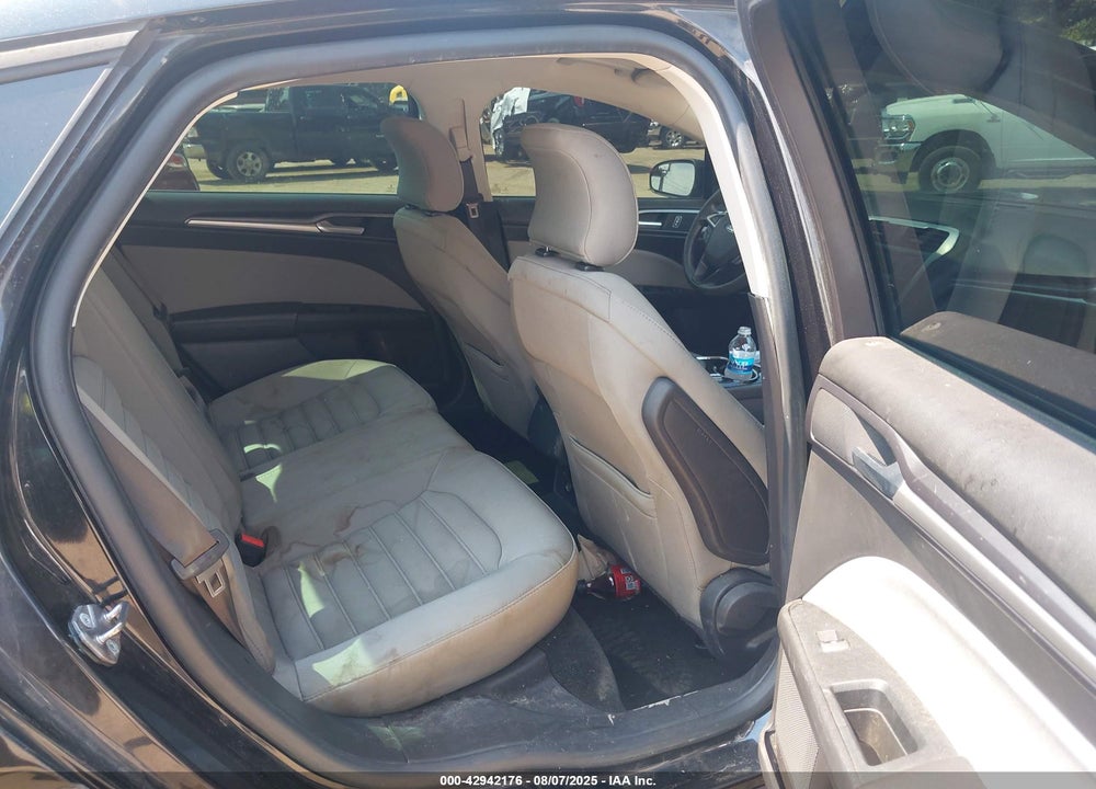 2015 FORD FUSION VIN: 3FA6P0G72FR242036