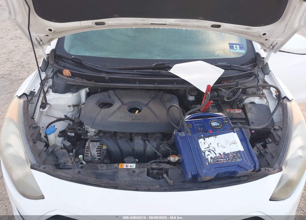 2017 HYUNDAI ELANTRA VIN: KMHD35LH4HU360914