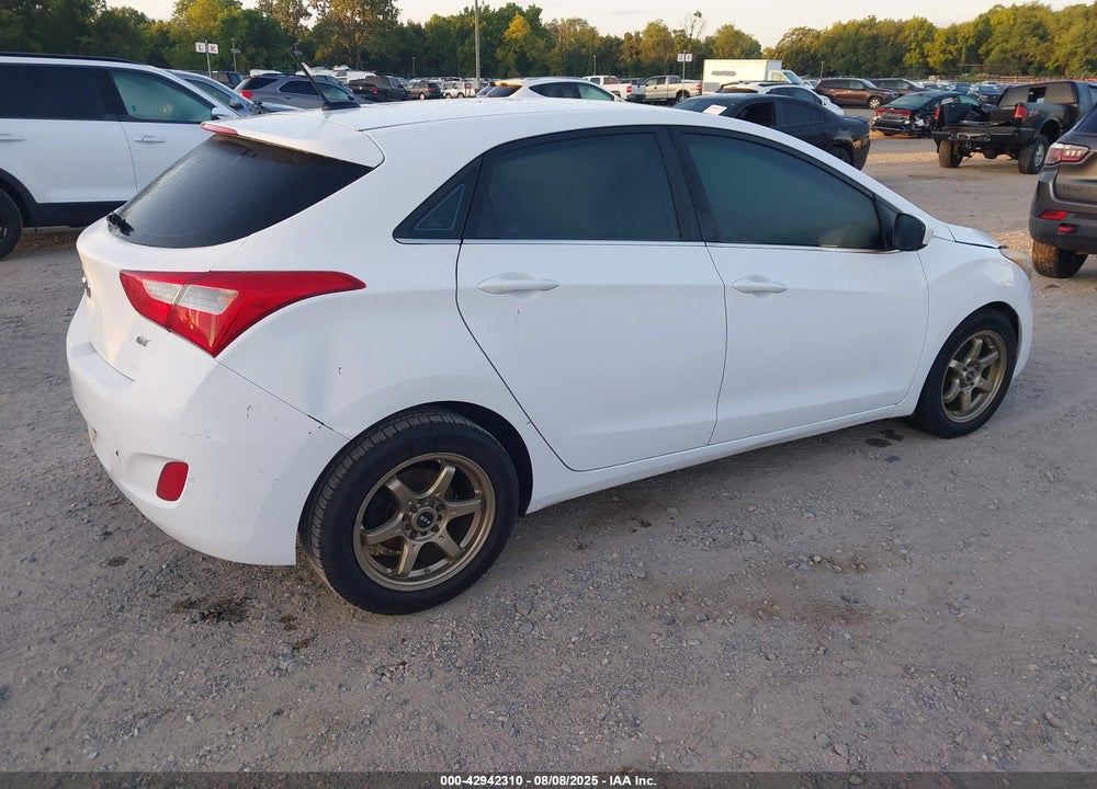 2017 HYUNDAI ELANTRA VIN: KMHD35LH4HU360914