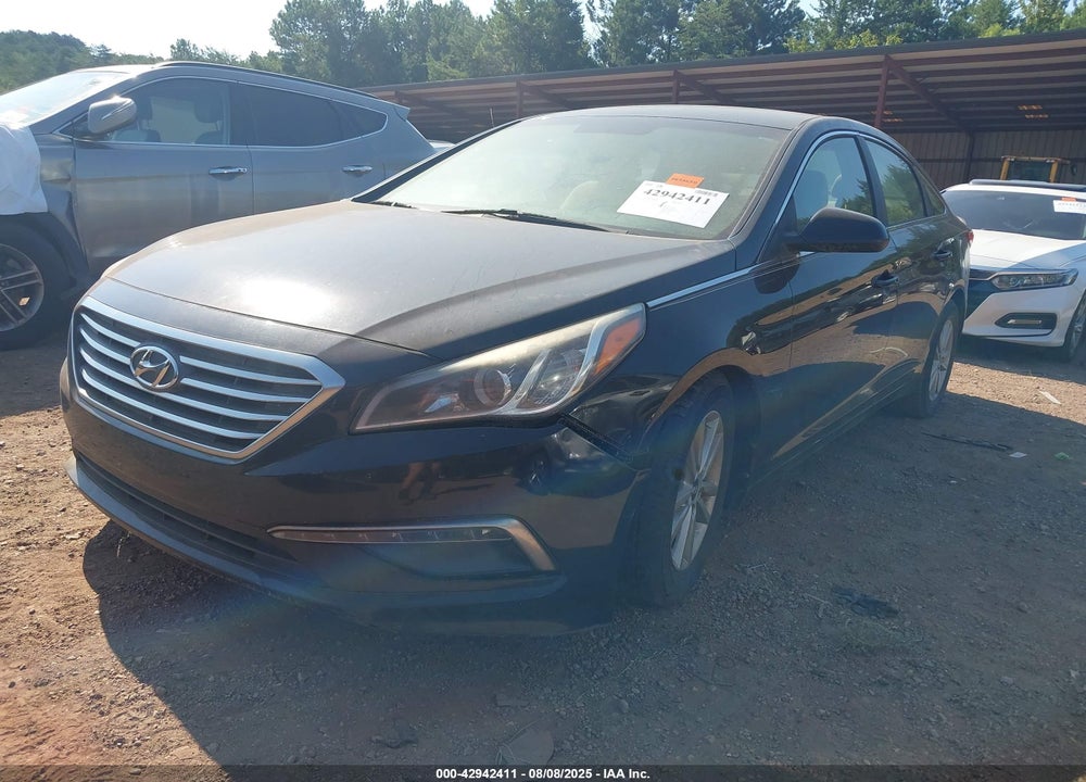 2015 HYUNDAI SONATA VIN: 5NPE24AF1FH151063