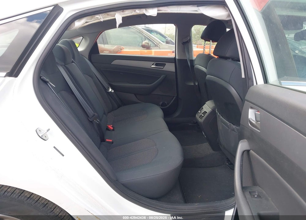 2019 HYUNDAI SONATA VIN: 5NPE34AF2KH805723