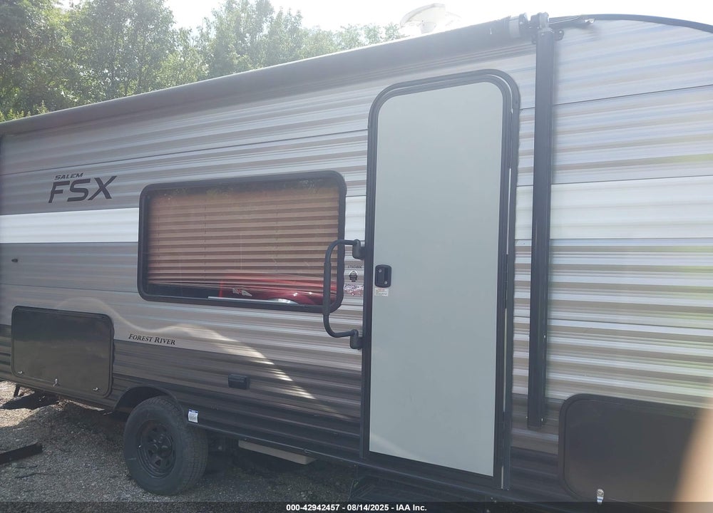 2019 FORE RIVER 171R VIN: 4X4TSMT13KY003430
