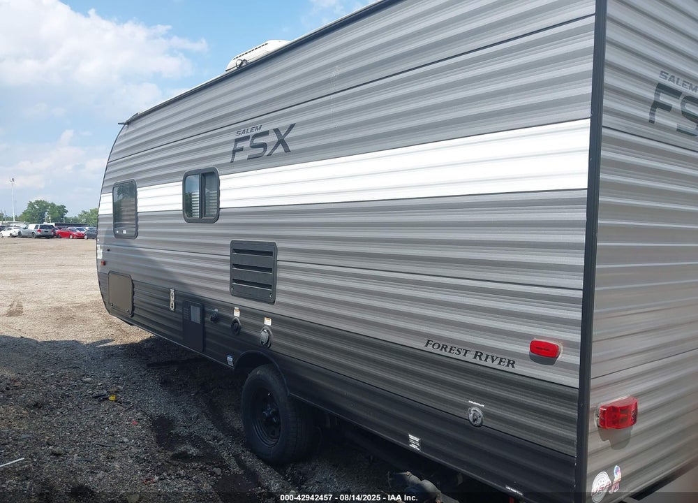 2019 FORE RIVER 171R VIN: 4X4TSMT13KY003430