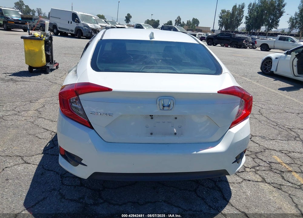 2017 HONDA CIVIC VIN: 19XFC2F74HE003892