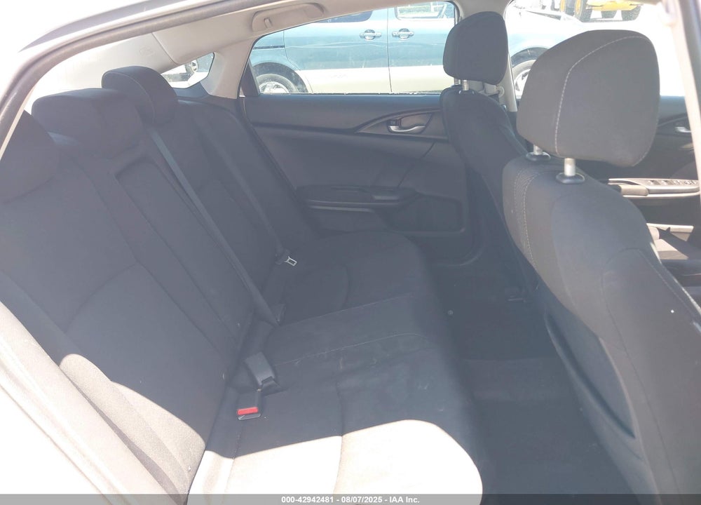 2017 HONDA CIVIC VIN: 19XFC2F74HE003892
