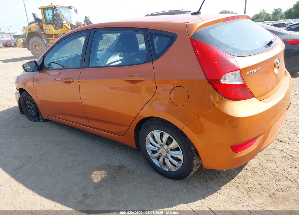 2017 HYUNDAI ACCENT VIN: KMHCT5AE2HU324305