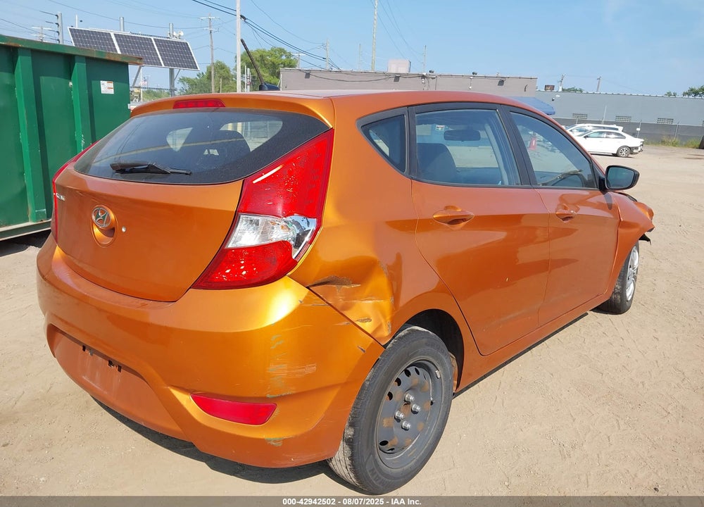 2017 HYUNDAI ACCENT VIN: KMHCT5AE2HU324305