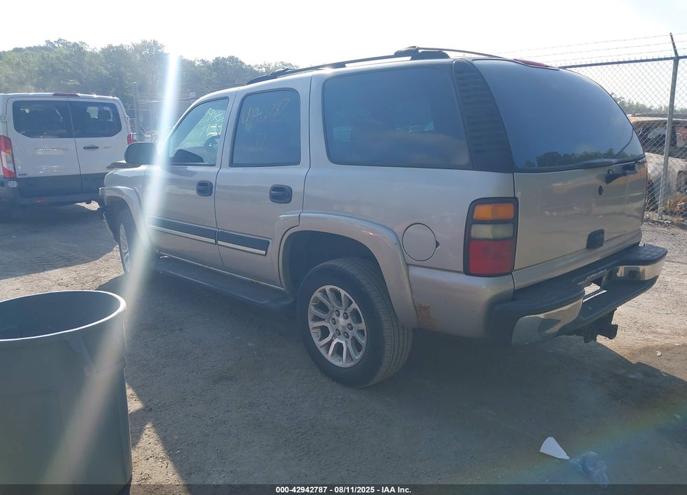 2004 CHEVROLET TAHOE LS VIN: 1GNEK13Z44R258157