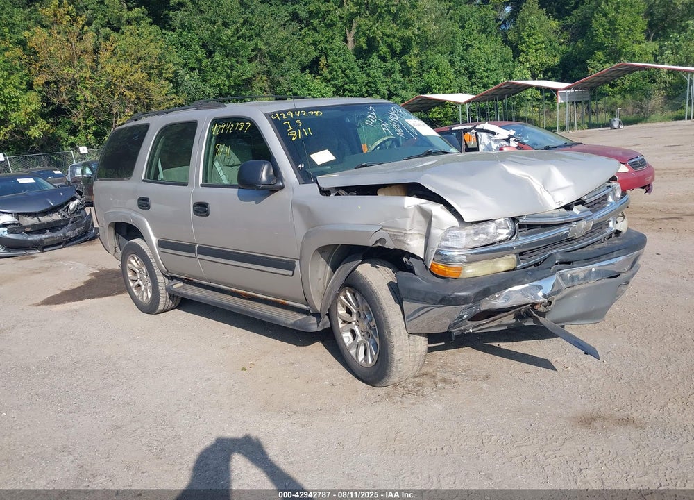 2004 CHEVROLET TAHOE LS VIN: 1GNEK13Z44R258157