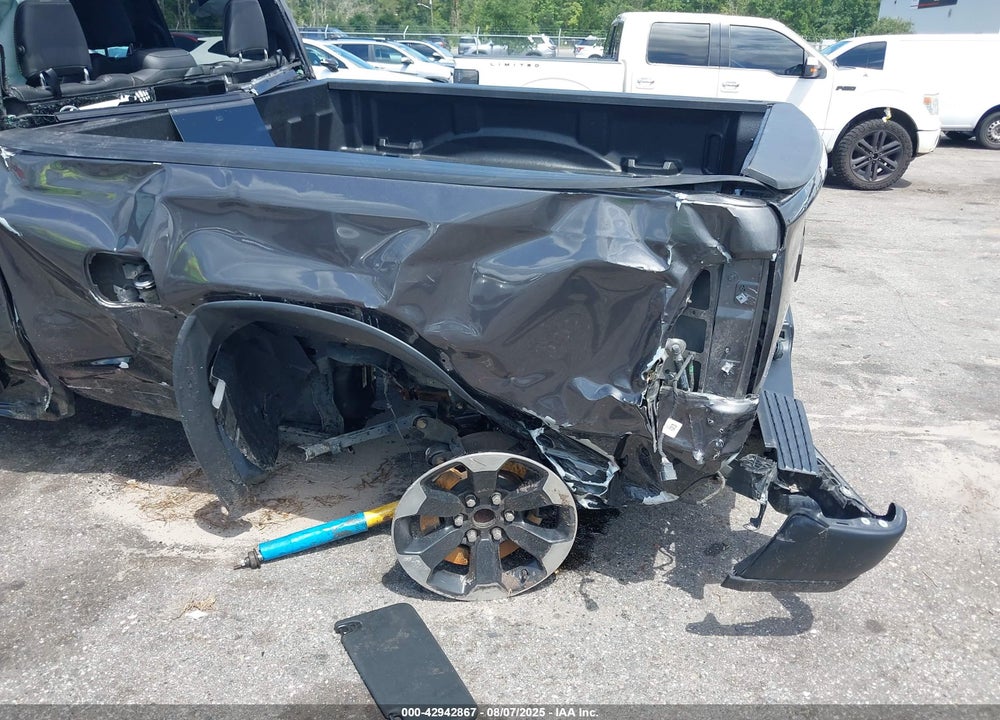 2020 RAM 1500 VIN: 1C6SRFET1LN318275