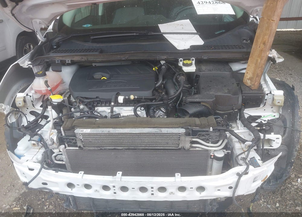 2017 FORD ESCAPE VIN: 1FMCU0GD5HUE92504