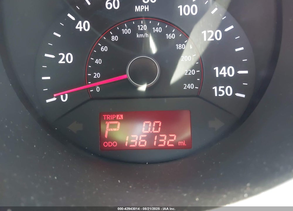 2013 KIA SORENTO VIN: 5XYKU4A23DG342241