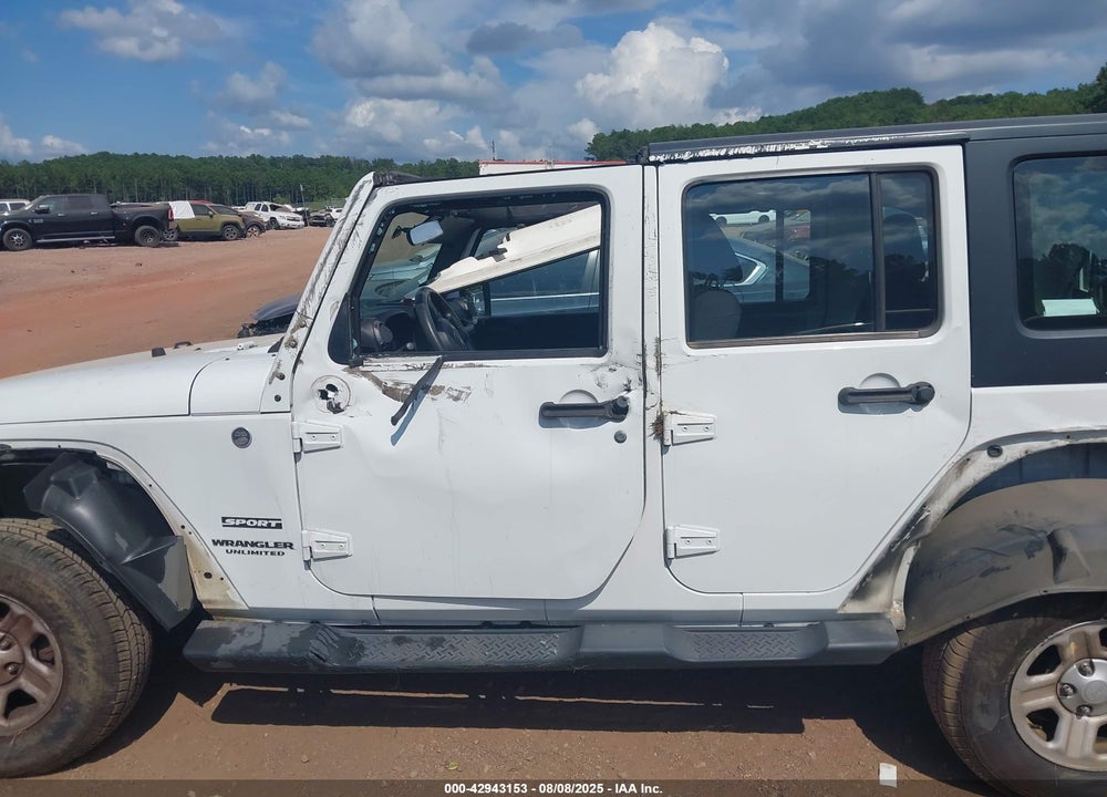 2013 JEEP WRANGLER UNLIMITED VIN: 1C4BJWDG1DL584557