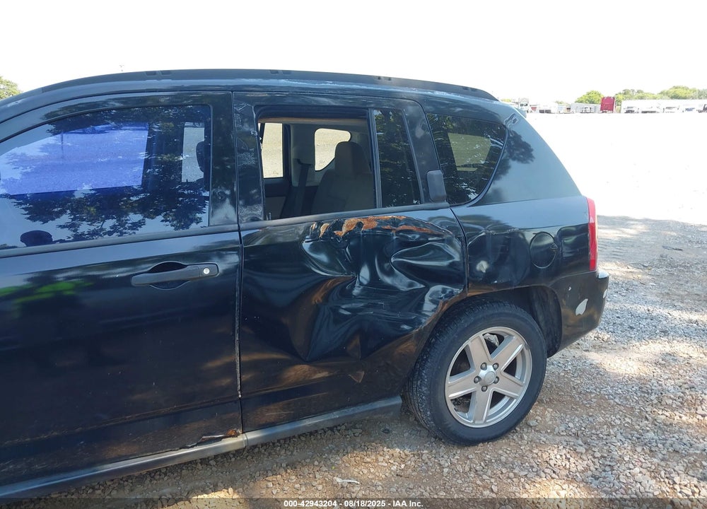 2007 JEEP COMPASS VIN: 1J8FT47W97D428955