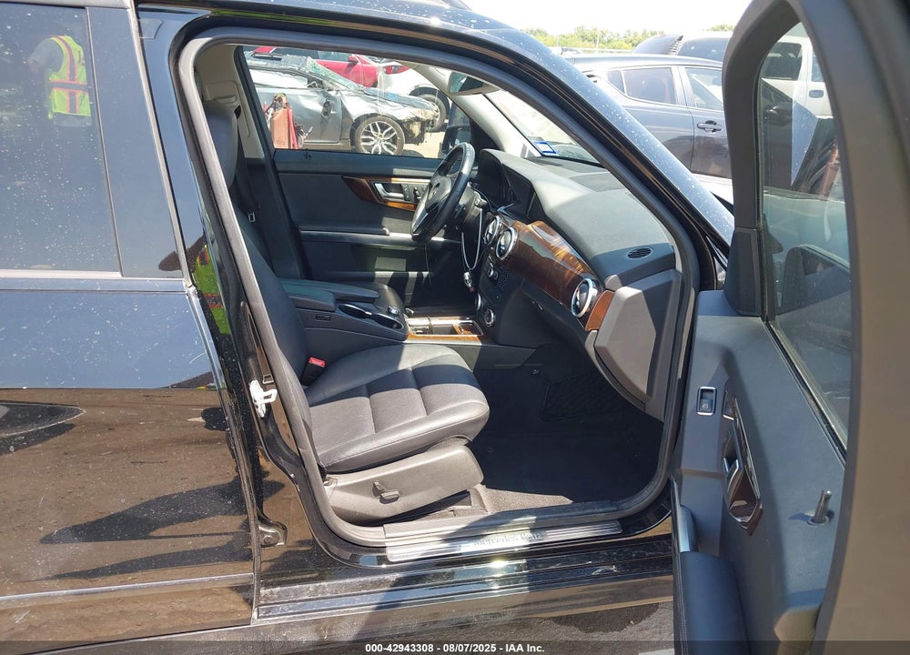 2014 MERCEDES-BENZ GLK-CLASS VIN: WDCGG5HB5EG246404