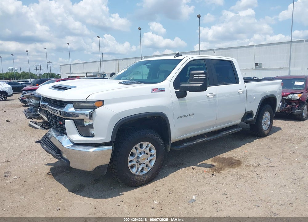 2022 CHEVROLET SILVERADO 2500HD 4WD STANDARD BED LT VIN: 1GC4YNEY1NF106788