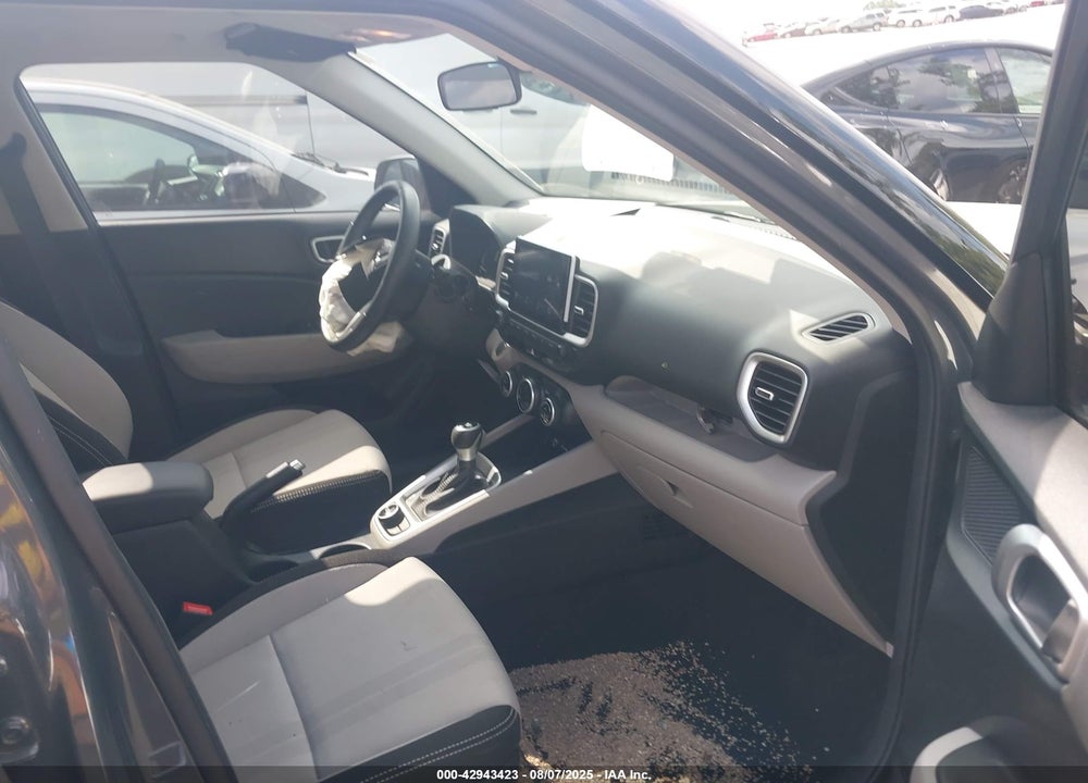 2024 HYUNDAI VENUE VIN: KMHRC8A39RU329674