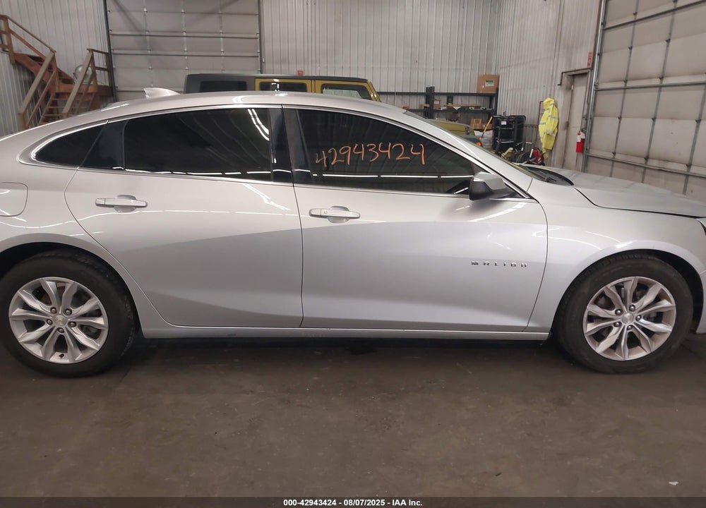2019 CHEVROLET MALIBU VIN: 1G1ZD5ST8KF160412