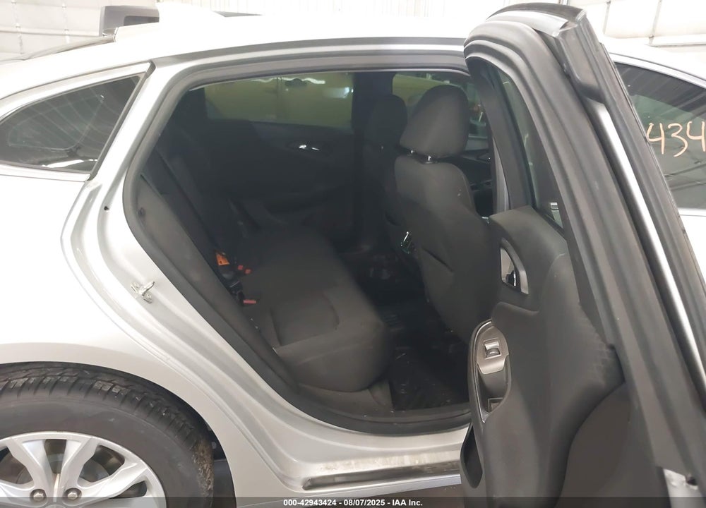 2019 CHEVROLET MALIBU VIN: 1G1ZD5ST8KF160412