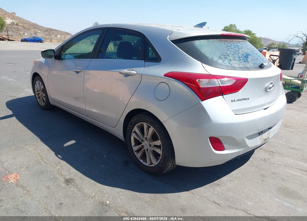 2013 HYUNDAI ELANTRA GT VIN: KMHD35LEXDU052551