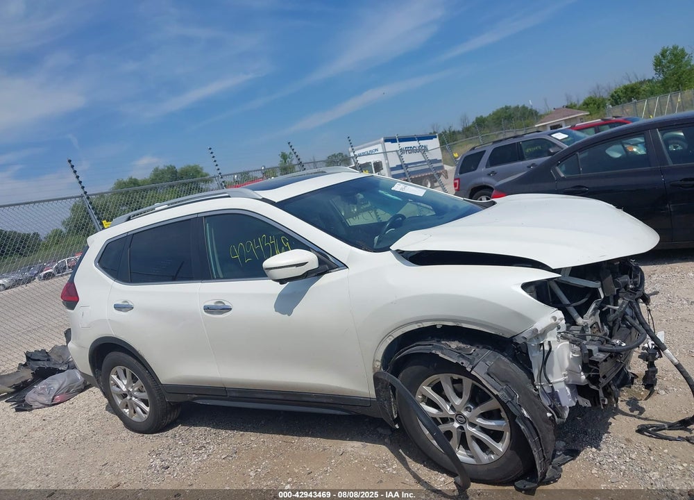 2017 NISSAN ROGUE VIN: 5N1AT2MV9HC856755