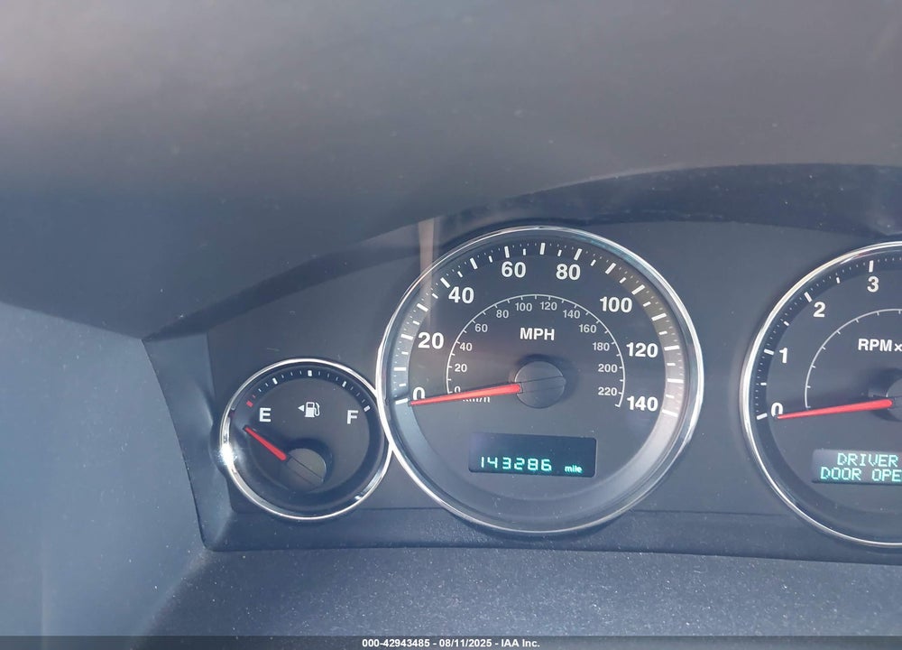 2007 JEEP COMMANDER SPORT VIN: 1J8HG48KX7C626507