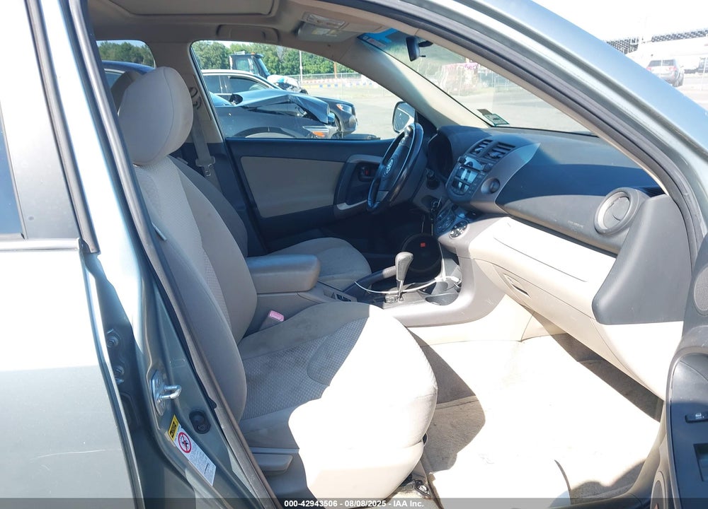 2006 TOYOTA RAV4 VIN: JTMBD31V866022603
