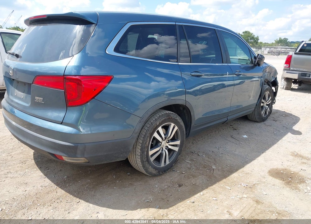 2016 HONDA PILOT VIN: 5FNYF5H5XGB032190