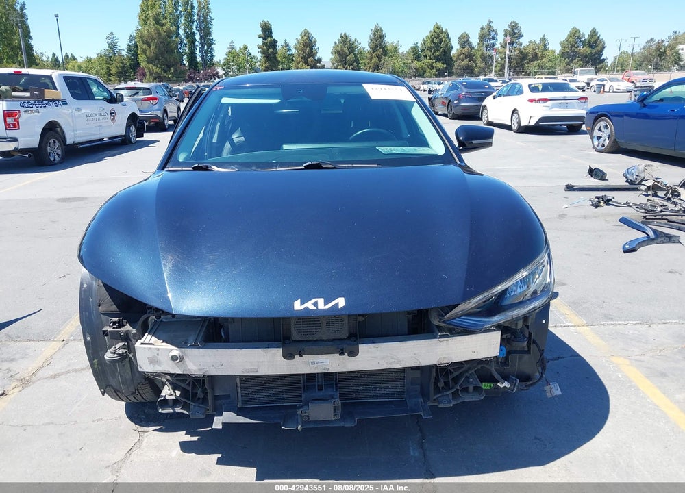 2022 KIA EV6 WIND VIN: KNDC34LA5N5043405