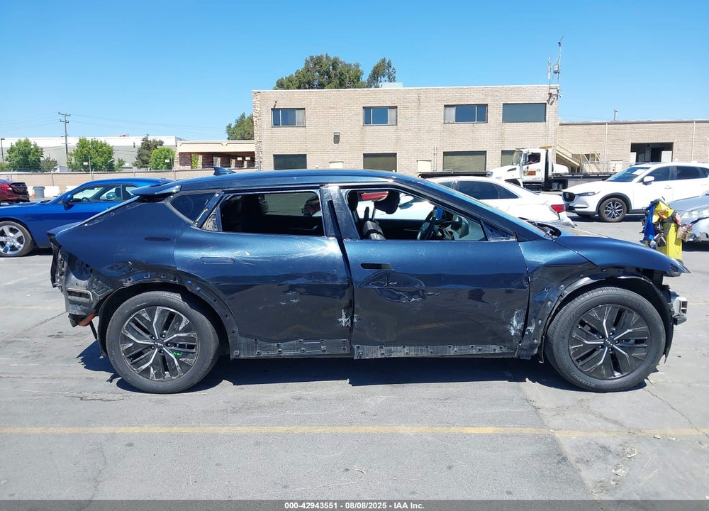 2022 KIA EV6 WIND VIN: KNDC34LA5N5043405