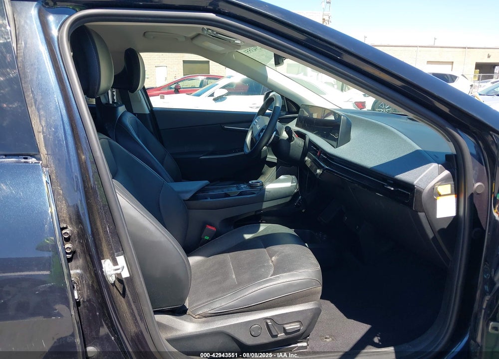 2022 KIA EV6 WIND VIN: KNDC34LA5N5043405