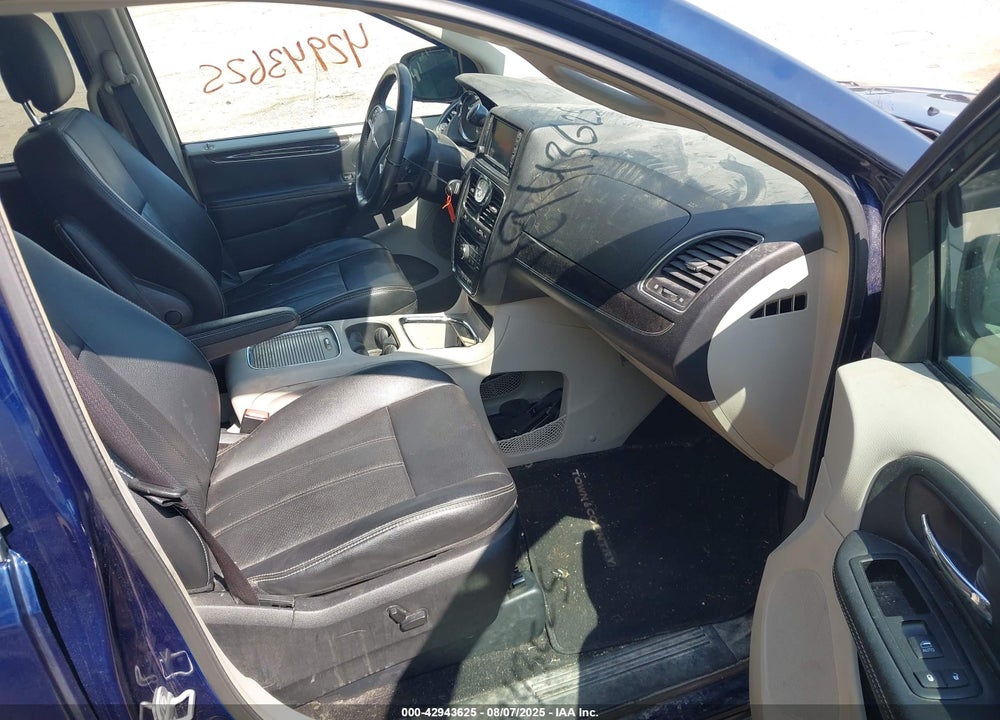 2012 CHRYSLER TOWN & COUNTRY TOURING-L VIN: 2C4RC1CG5CR270056