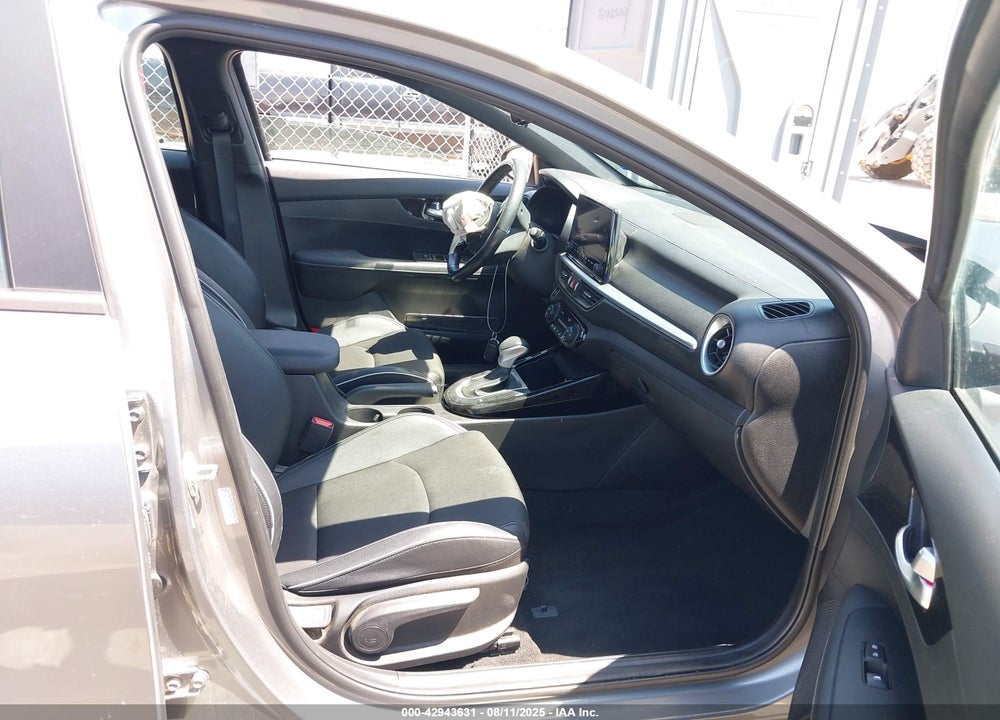 2023 KIA FORTE GT LINE VIN: 3KPF54AD2PE578056