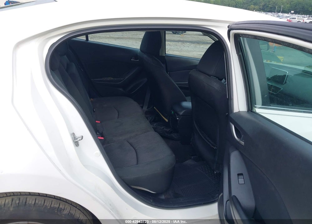 2015 MAZDA 3 VIN: 3MZBM1V76FM179821