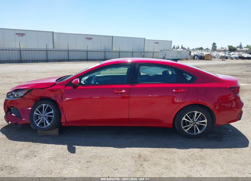 2023 KIA FORTE VIN: 3KPF24ADXPE550109